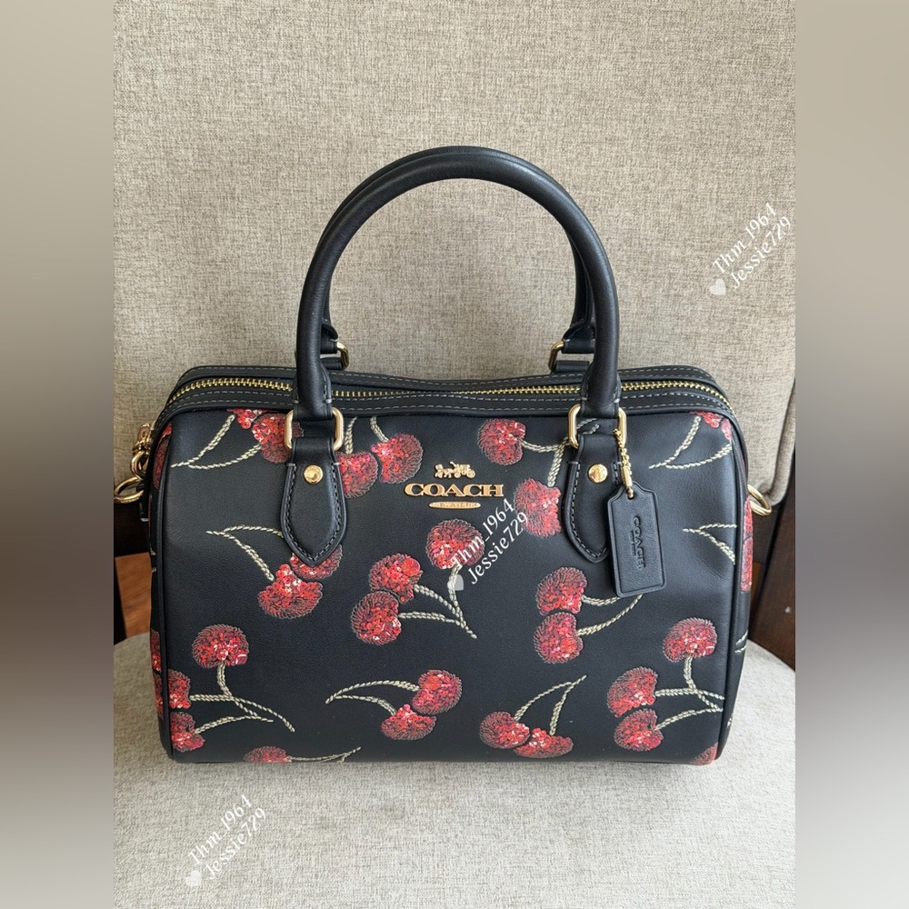 ‼️last 3‼️NWT！COACH Rowan Satchel Bag With Cherry Print（CCZ15）fast shipping